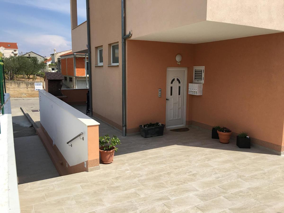 Apartments Mamut Trogir Exterior photo