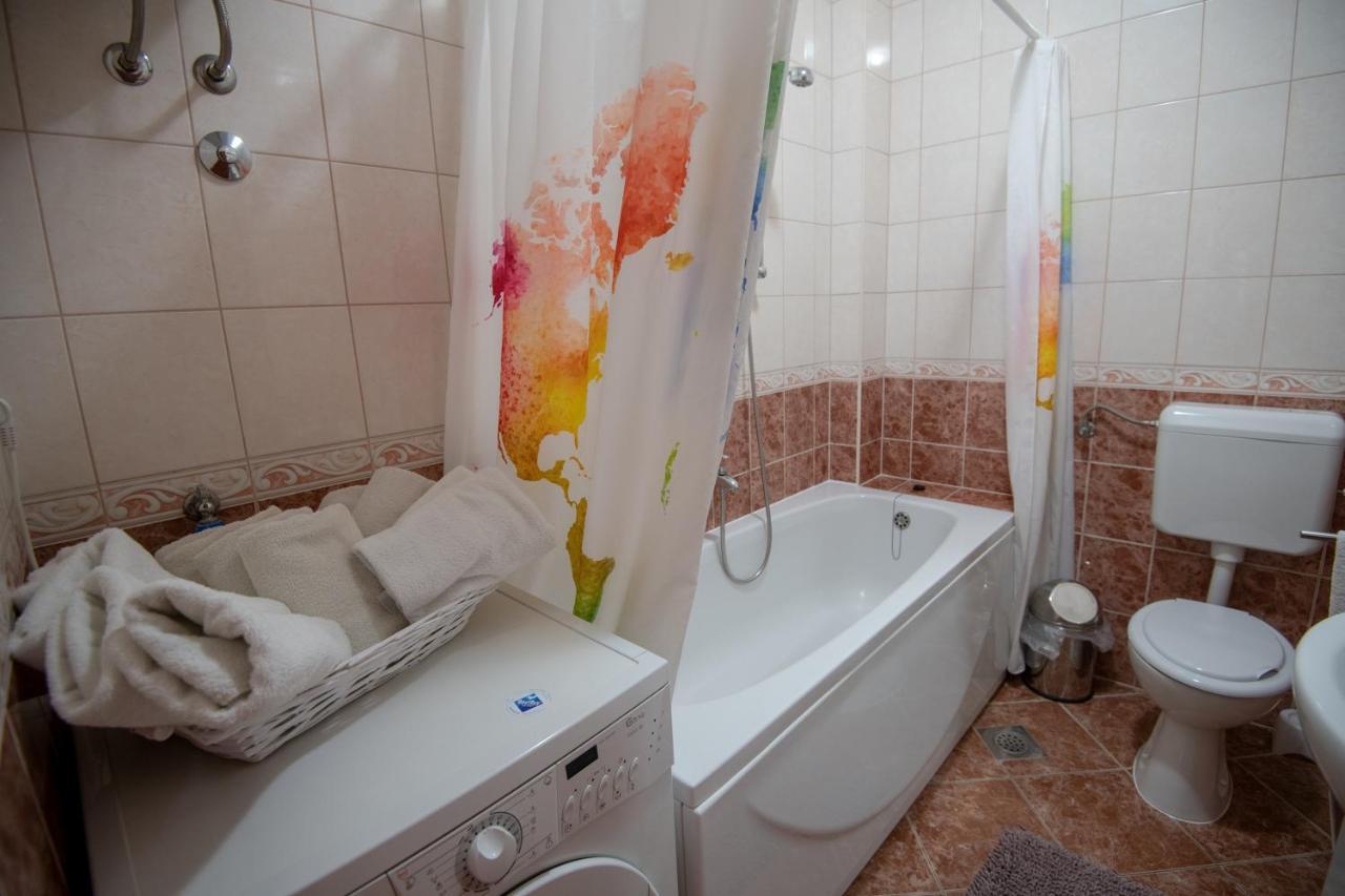 Apartments Mamut Trogir Exterior photo